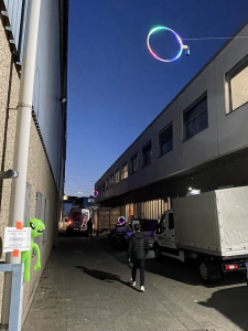 FPV-Drohnen Gates vor dem Hackerspace